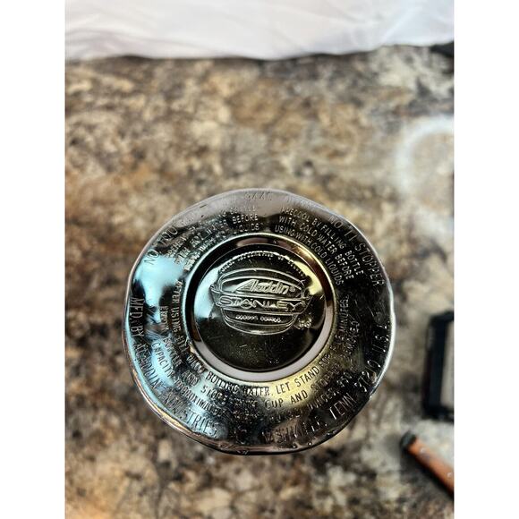 Vintage Aladdin Stanley Thermos Vacuum 1983 A Rustic Look! - Picture 5 of 5